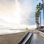 Beach Front Apartment-1St Line